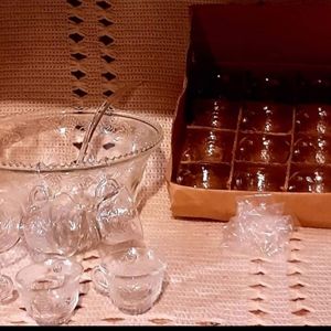 1970s Princess Punch Bowl